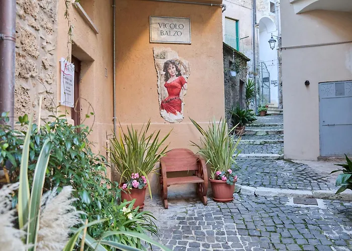 Lollo House Subiaco - nel cuore del Borgo Opifici